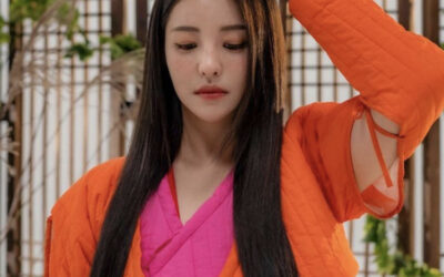 브레이브걸스, 뉴욕 타임스퀘어 전광판에서 한복 패션쇼
