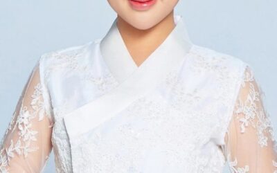 송가인, 한복 홍보대사 발탁…”우리 옷 널리 알리겠다”