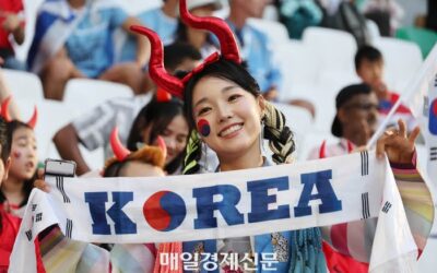 [포토] 한복 입고 대표팀 응원