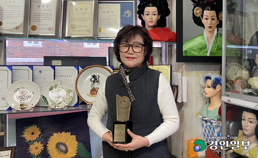 [인터뷰] 이승미 한국전통문화연구진흥원 대표 “외국인 탄성 자아내는 전통복식문화 꽃 피울 것”