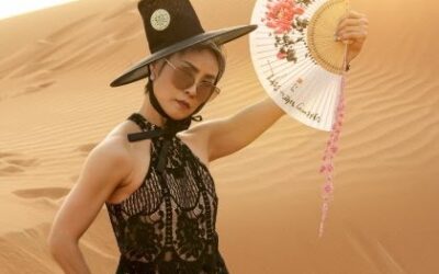 ‘패럴랙스 아트패션’ 비바 영, 두바이 패션쇼서 한국 전통의상 재해석 표현