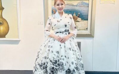 송가인, 한복으로 뽐낸 여신美..감탄 유발 ‘한복 여신’